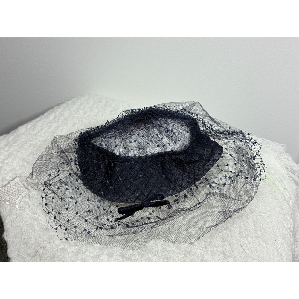Vintage 1950s Navy Blue Dotted Veil Cocktail Half Hat Velvet Bow Womens
